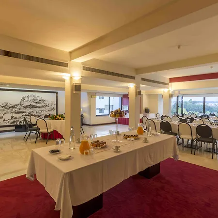 Eurosol & Jardim Hotel 3*