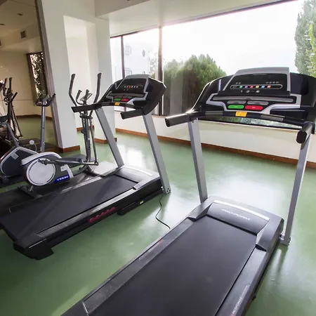 Eurosol & Jardim 莱里亚